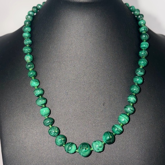 Malachite Jewelry - Vintage Genuine Malachite Necklace Graduated Beads Glass Spacers 70 Grams Green